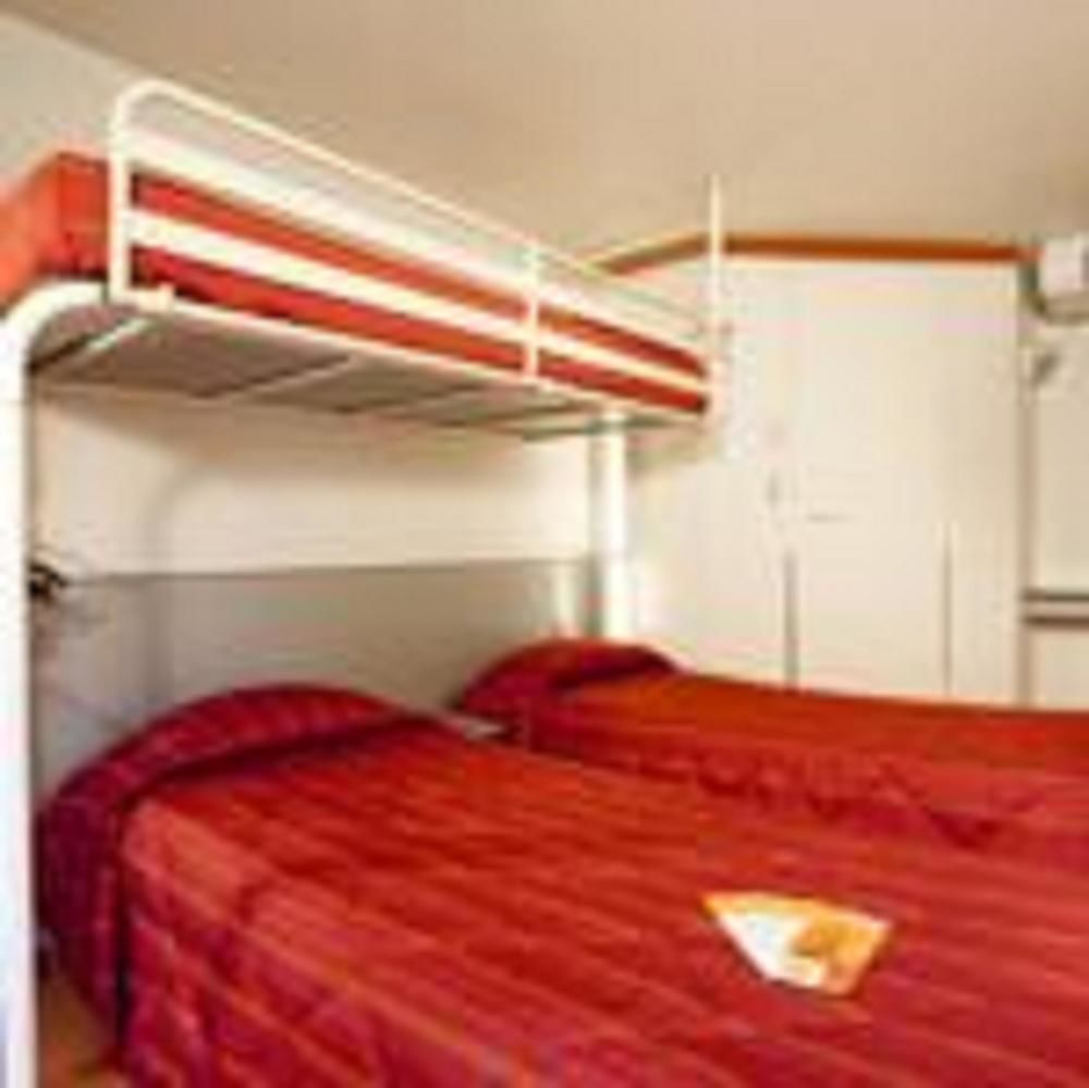Premiere Classe Evreux Luaran gambar A bunk bed
